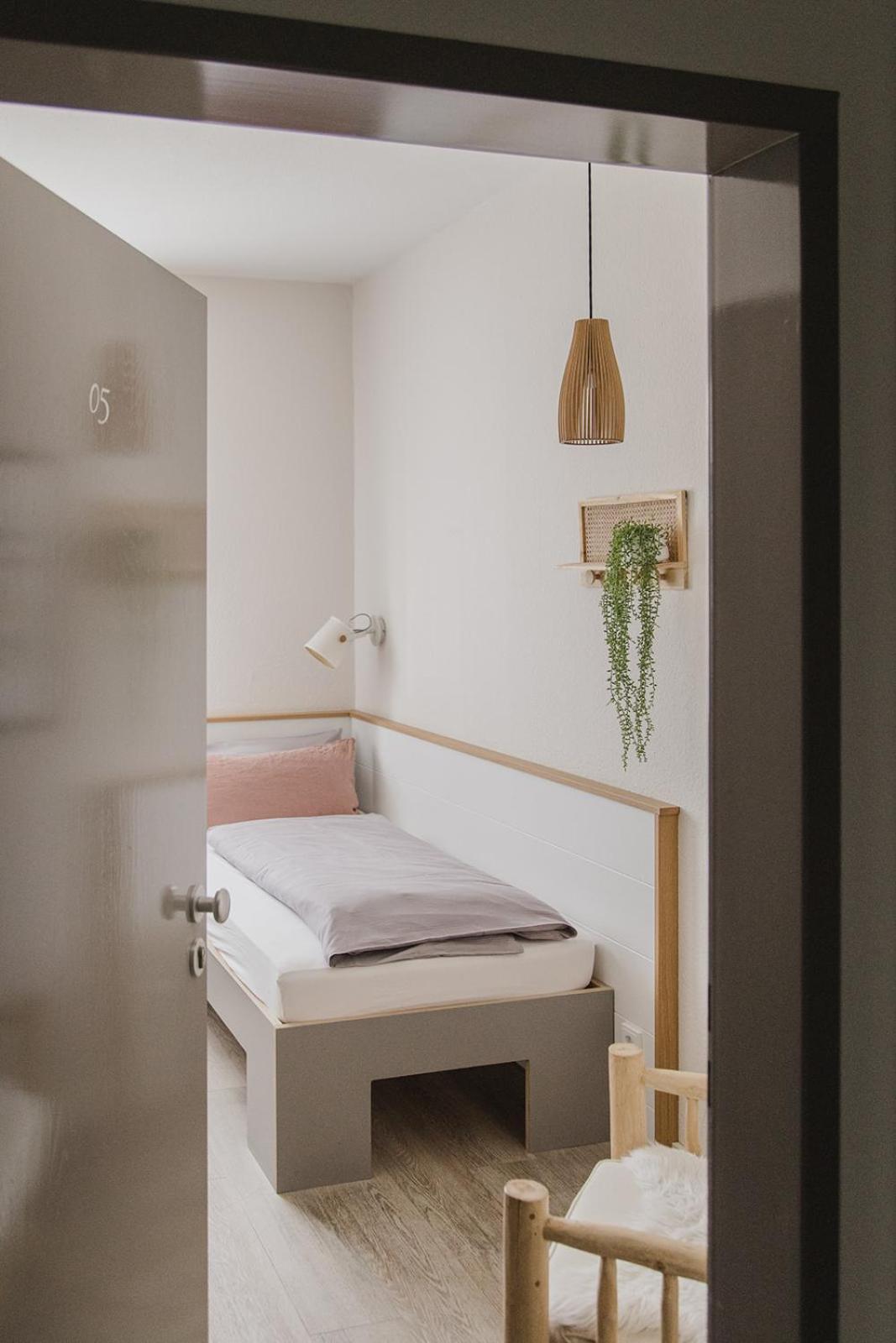 Fruehstueckshotel Fuerstenwerth วิลเฮล์มฮาเฟน ภายนอก รูปภาพ