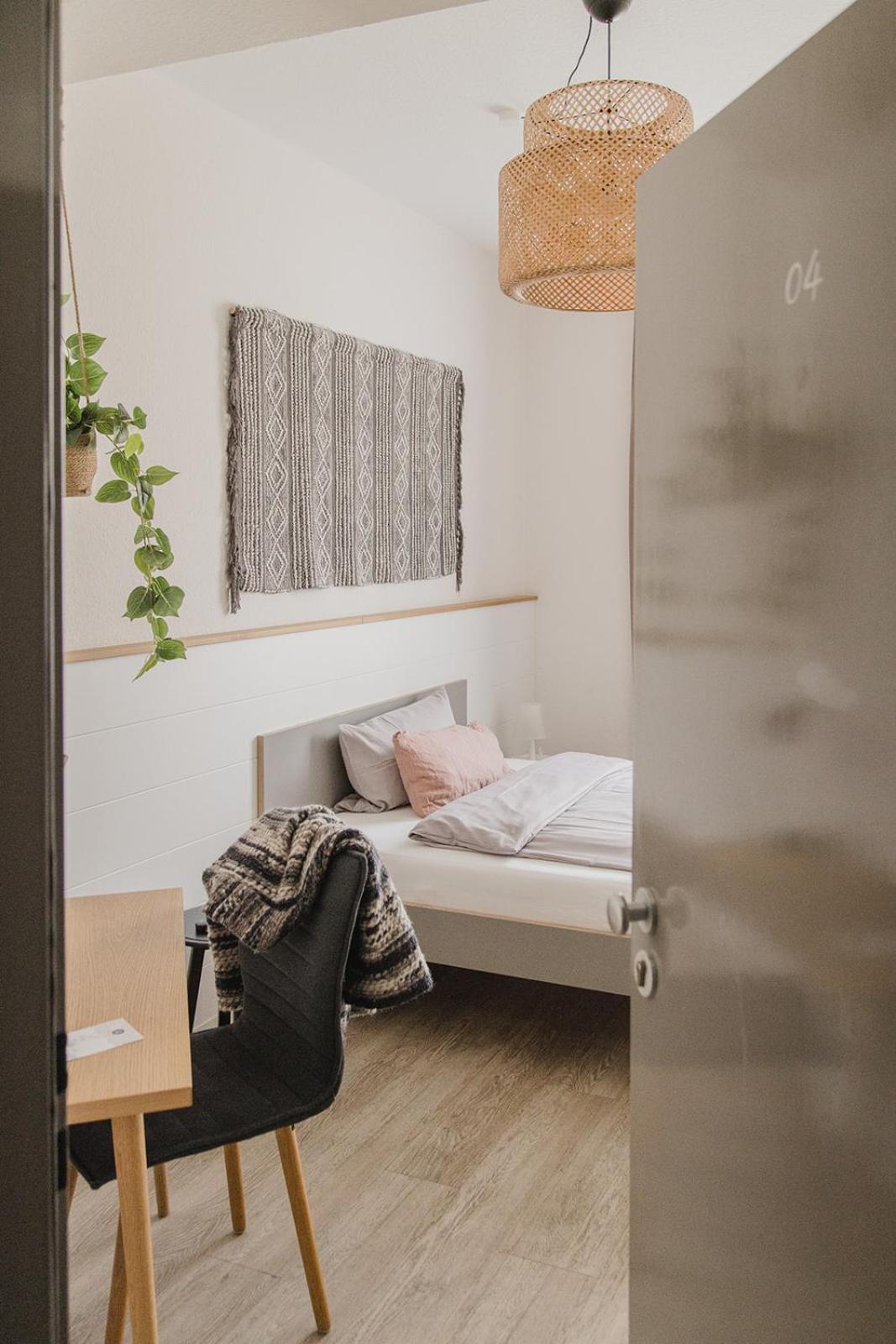 Fruehstueckshotel Fuerstenwerth วิลเฮล์มฮาเฟน ภายนอก รูปภาพ